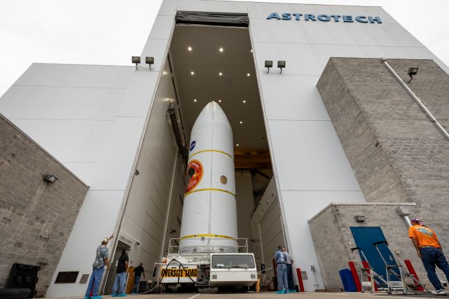 NASA’s Parker Solar Probe, secured inside its payload fairing, was moved July 30, 2018, from nearby Astrotech Space Operations in Titusville, Florida, to Space Launch Complex 37 on Cape Canaveral Air Force Station. The following day, the spacecraft was lifted and attached to the top of the United Launch Alliance Delta IV Heavy rocket in the Vertical Integration Facility.