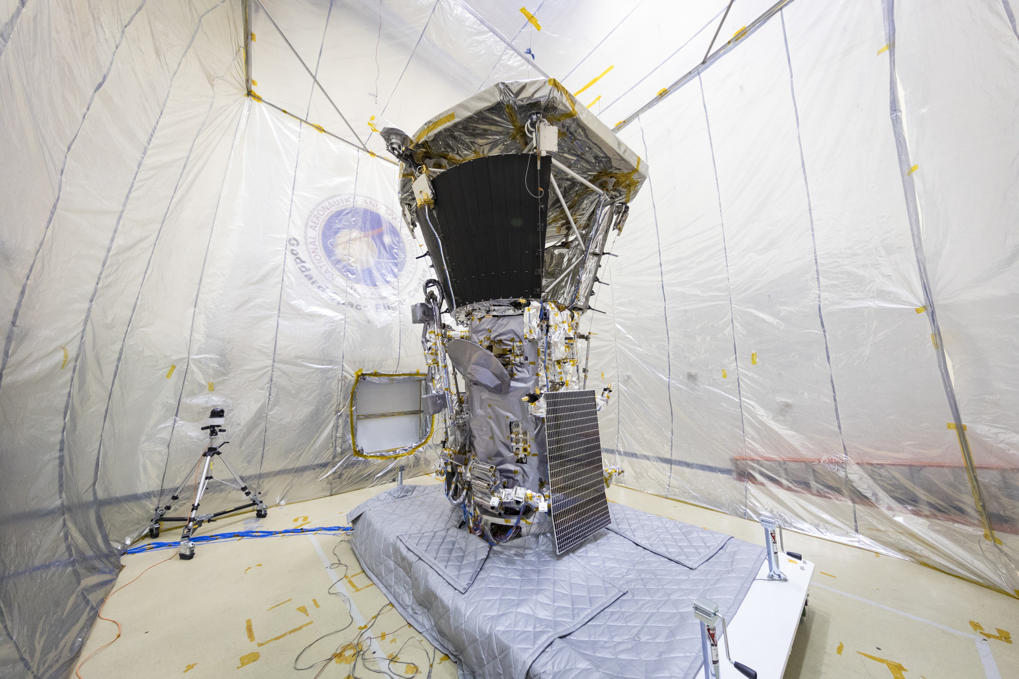 Parker Solar Probe sits in the Acoustic Test Chamber at NASA’s Goddard Space Flight Center in Greenbelt, Maryland. 